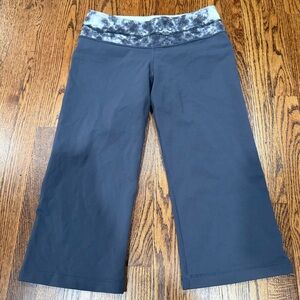 Lululemon Groove Crop Pants
